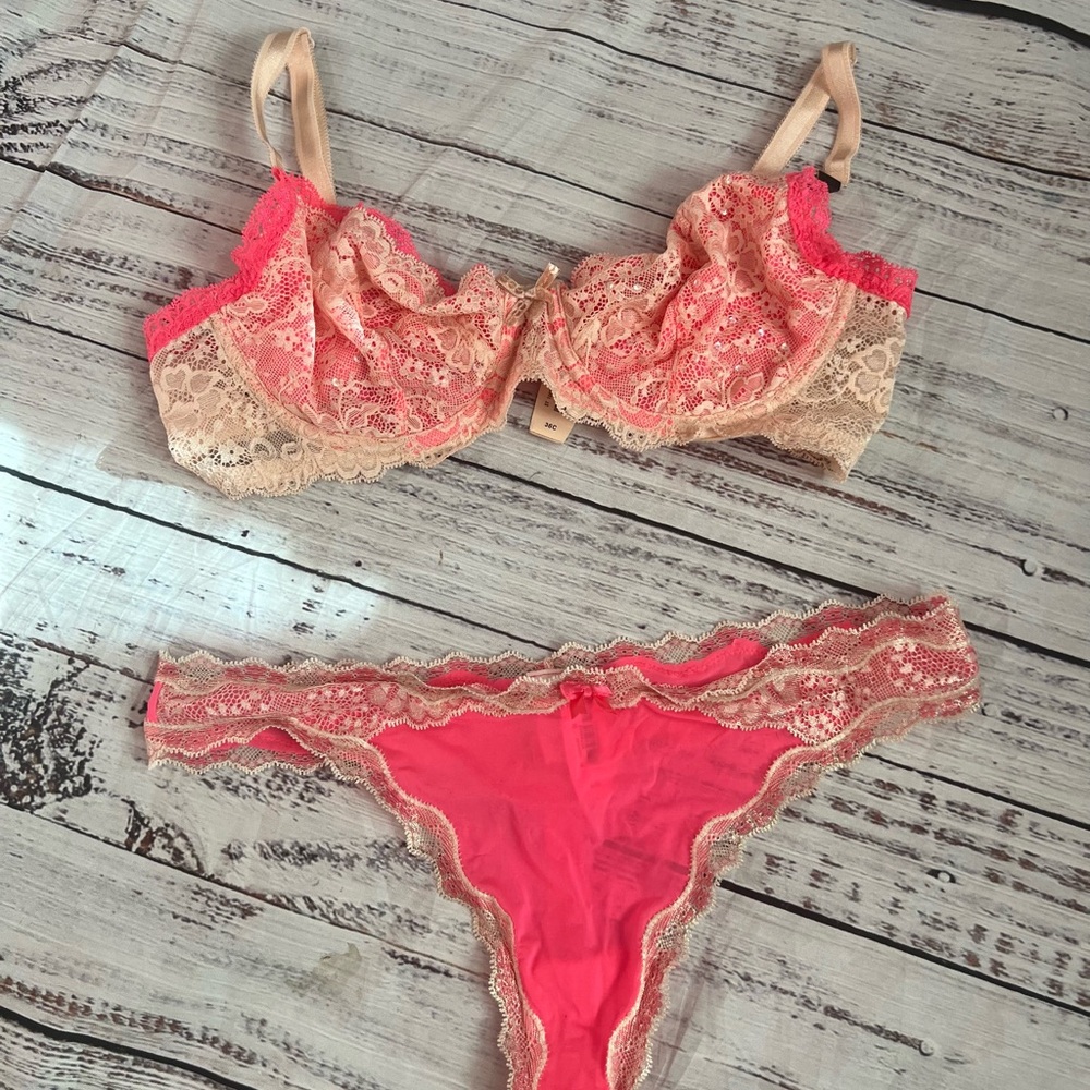 Victorias Secret Dream Angels Pink and Nude Bra and Panties Set
